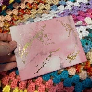 💝MAC COSMETICS ELECTRIC WONDERS PALETTE💝